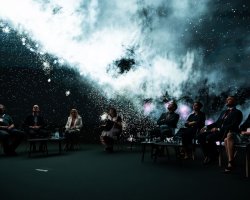 oslava v Planetariu